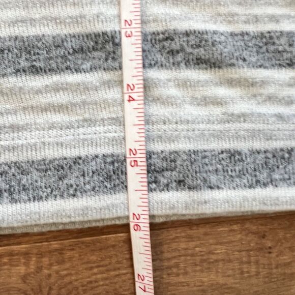 NWT Loft Tunic Top Size M Striped Cowl Neck White/Gray Soft Knit - Picture 6 of 8